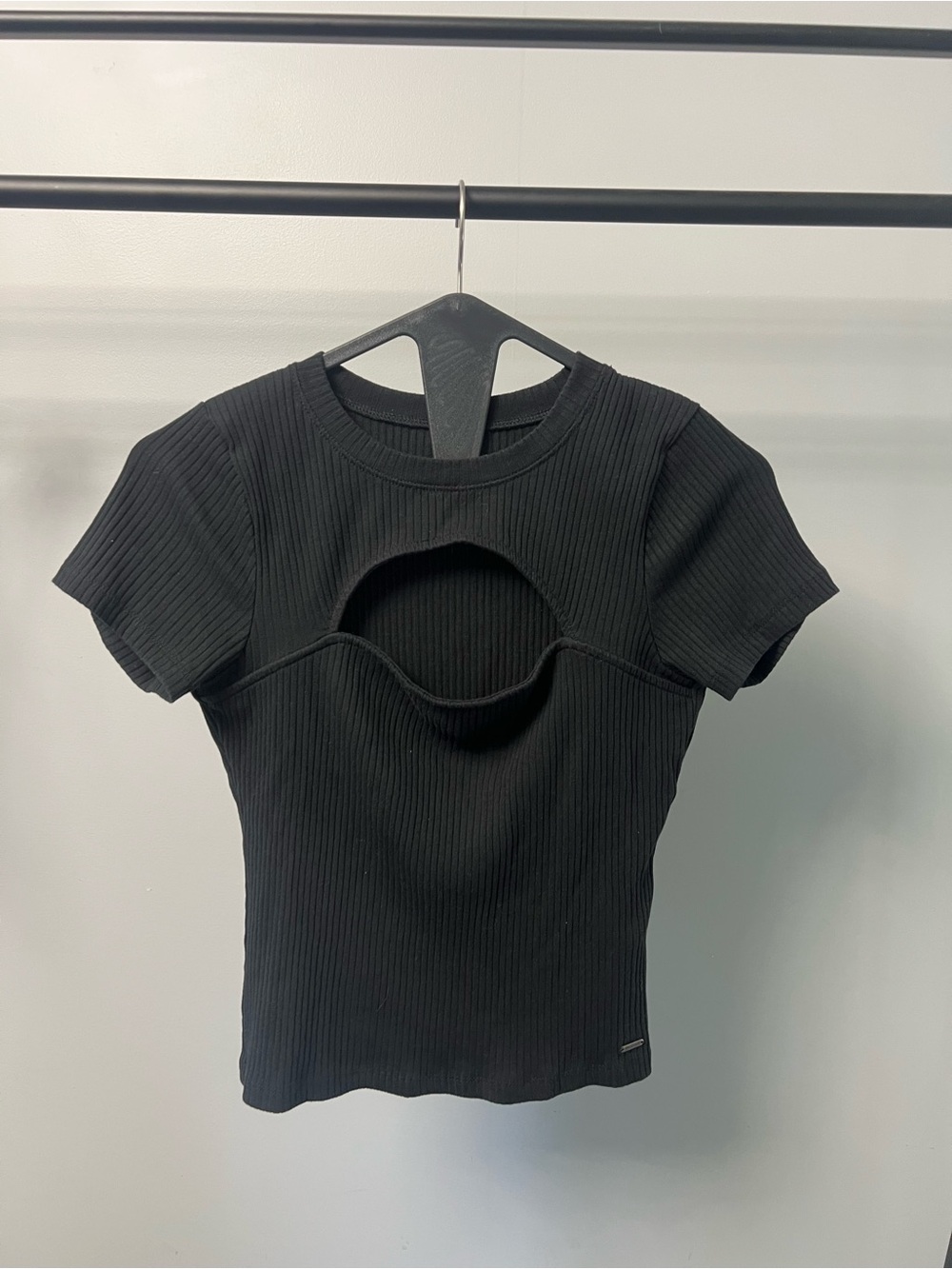 Hollister Black Ribbed Short Sleeve Top with Keyhole Cutout